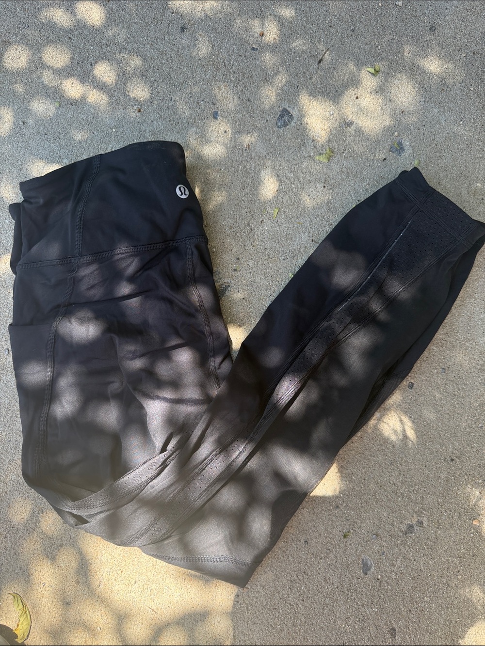 Lululemon Black High-Rise Leggings with Mesh Panel Size 8